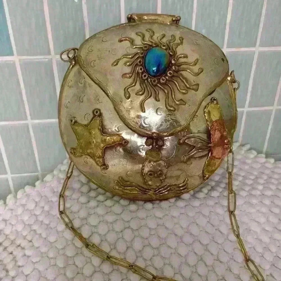 Lunacy Vintage Handcrafted Metal Chain Mermaid Crossbody Bag Purse - Picture 4 of 11